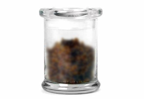 Storing bulk tobacco in airtight glass jar with hydrostone